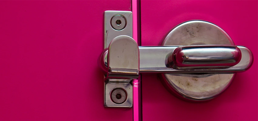 Childproof Gate Lock in McHenry