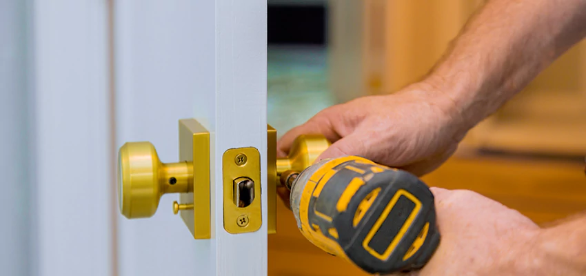 Local Locksmith For Key Fob Replacement in McHenry