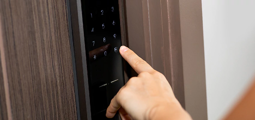 Smart Electric Locks Replacement Services in McHenry