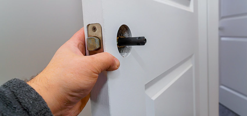 Nighttime Locksmith For Lock Repair in McHenry